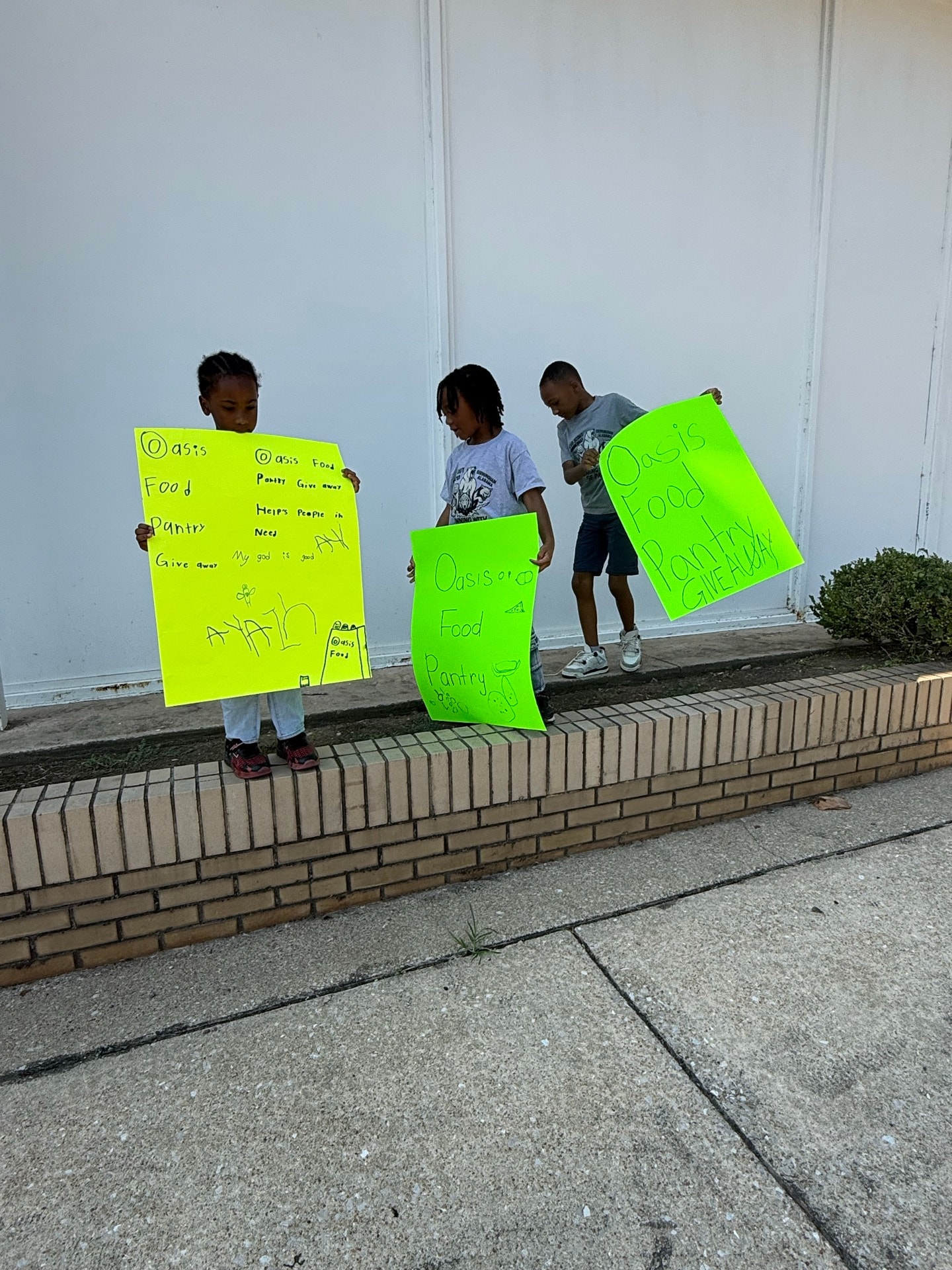 Oasis Food Pantry community event photo