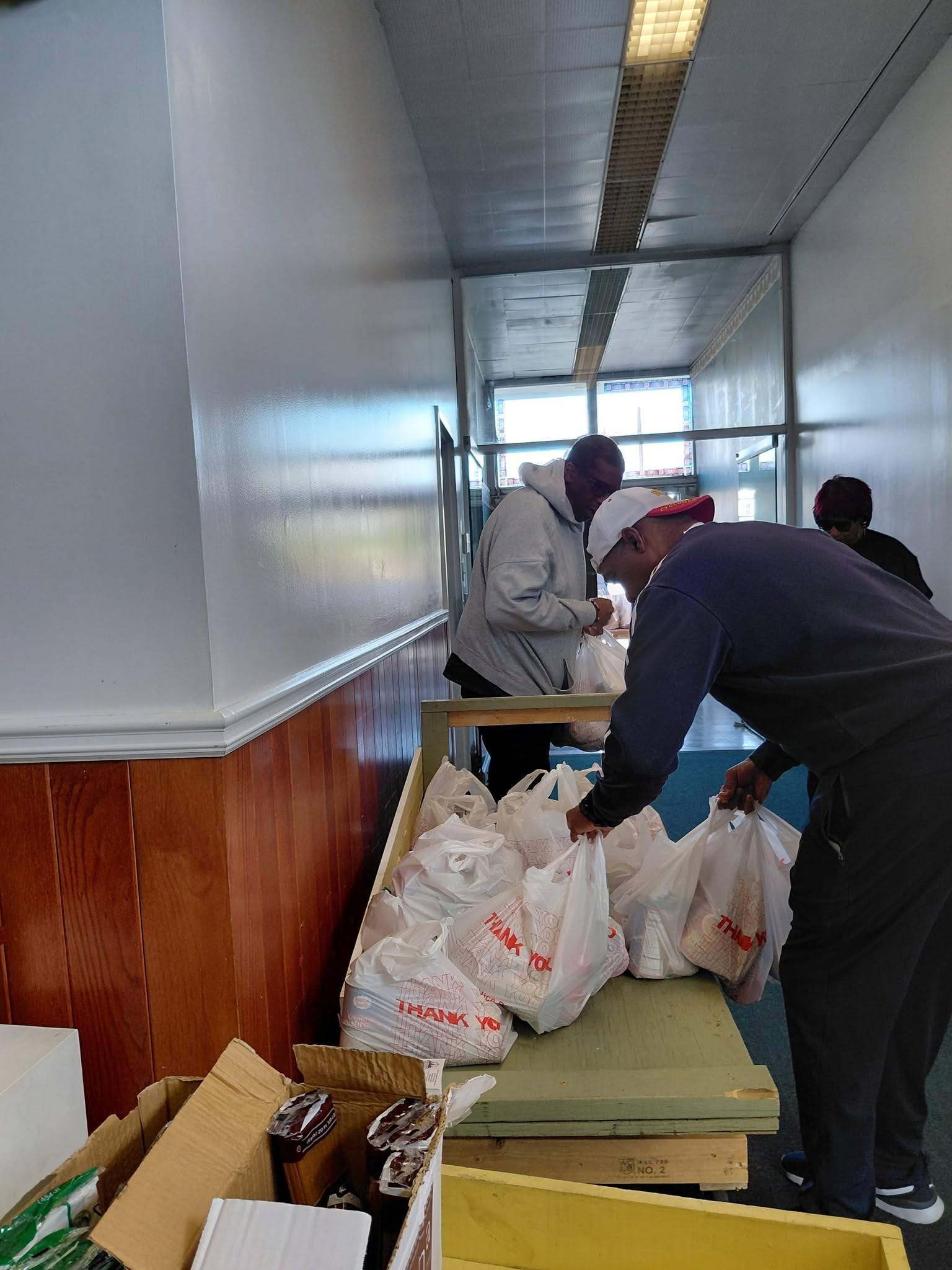 Oasis Food Pantry volunteer photo 12